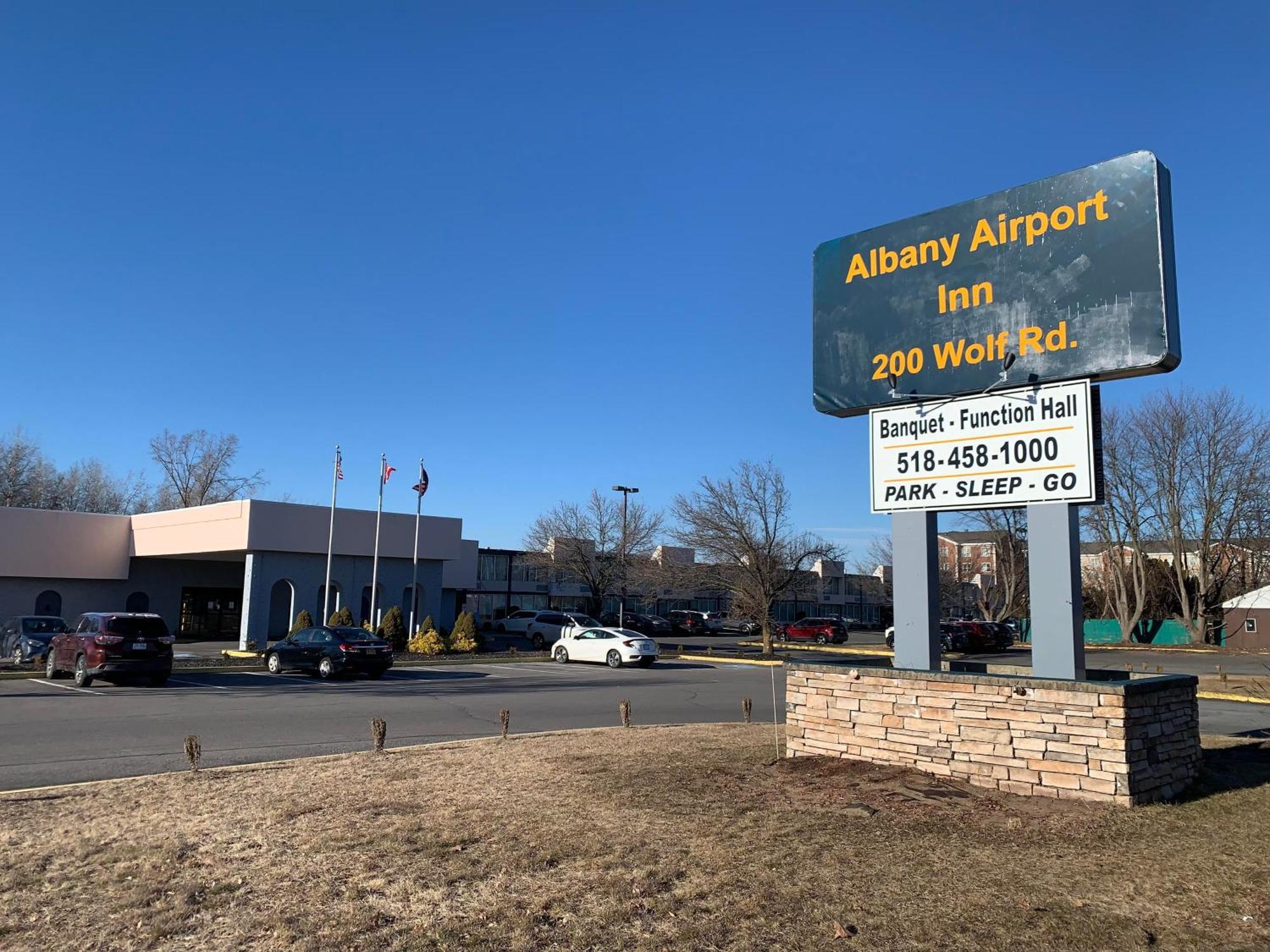 Albany Airport Inn Екстериор снимка