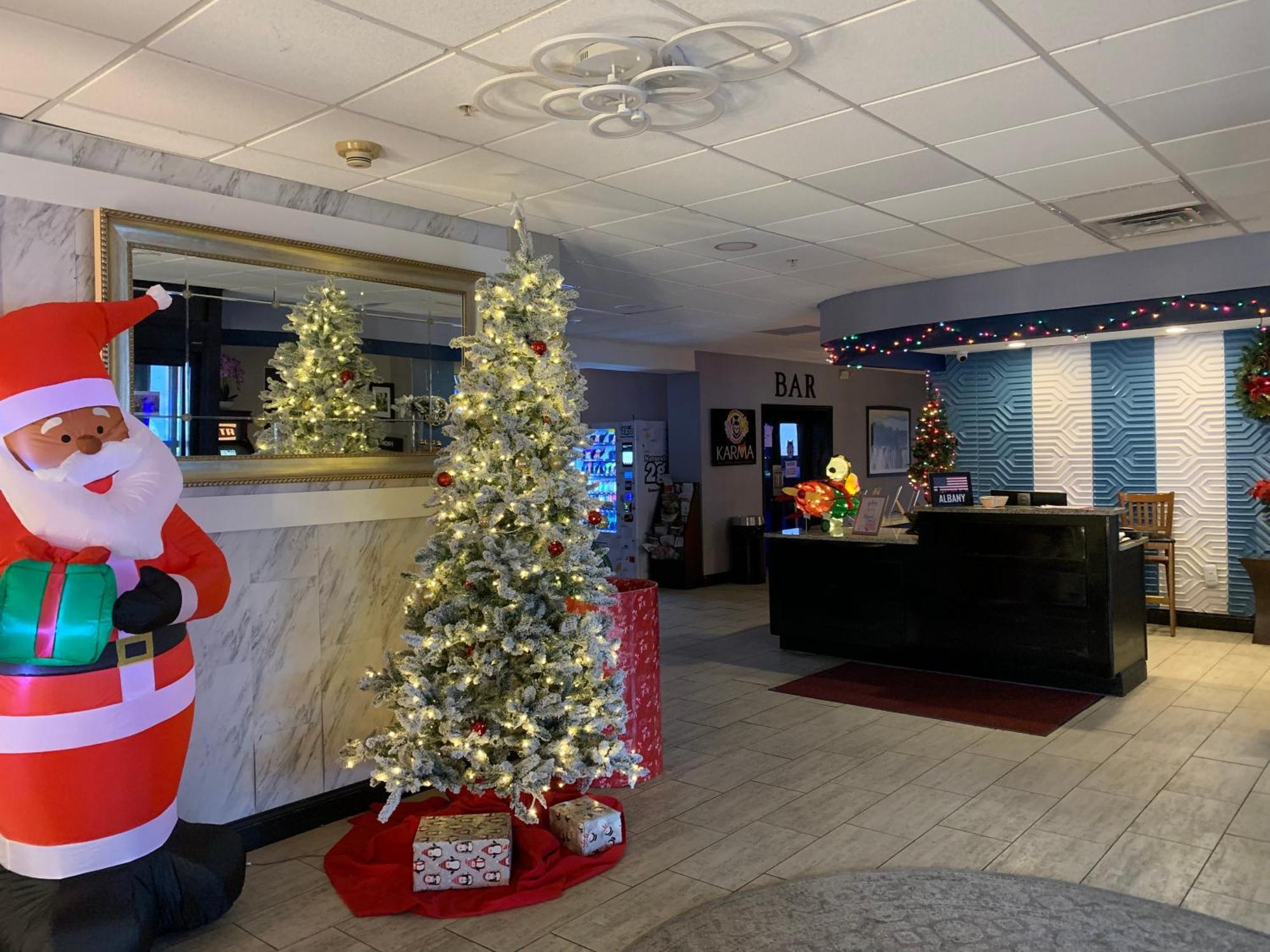 Albany Airport Inn Екстериор снимка