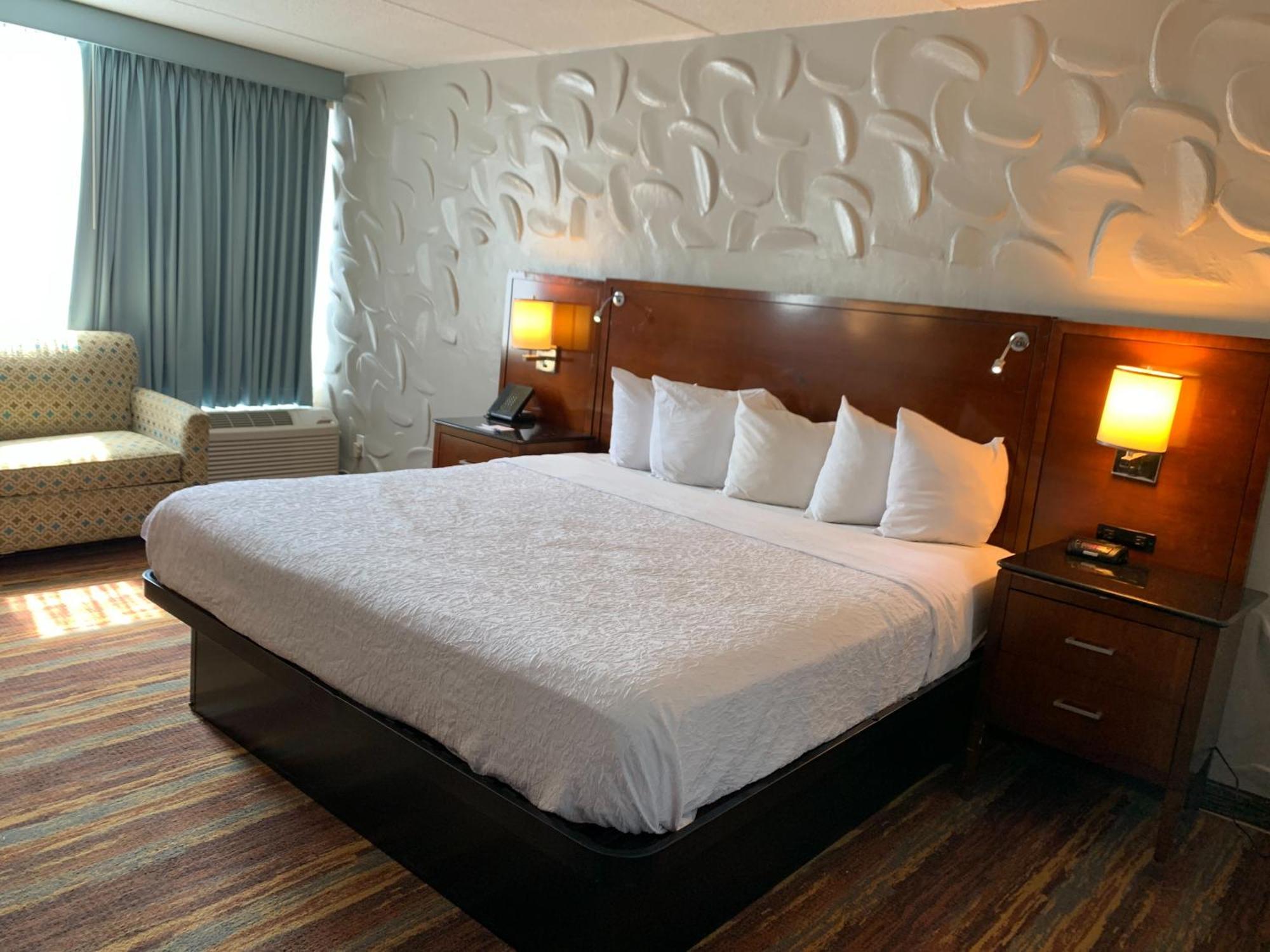Albany Airport Inn Екстериор снимка