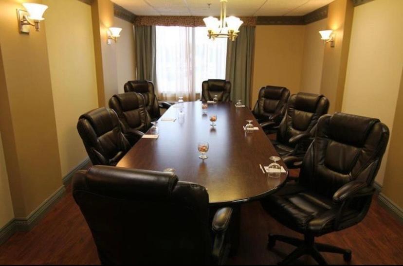 Albany Airport Inn Екстериор снимка